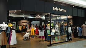 ＢＥＬＬＥＦＥＭＭＥ 久御山店店舗外観